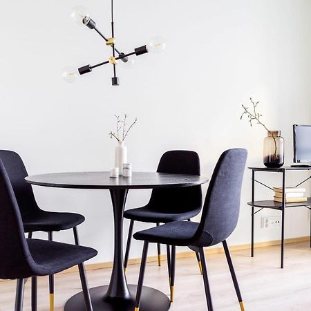 Juuri Valmistunut Yksio Rotuaarilla Apartamento Oulu Exterior foto
